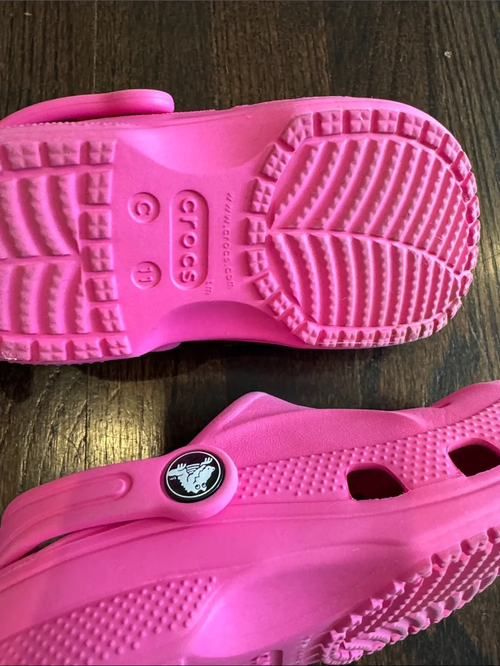 Crocs Kids’ Baya Clog Electric Pink Girls Size C11 Toddler Slip-On Sandals